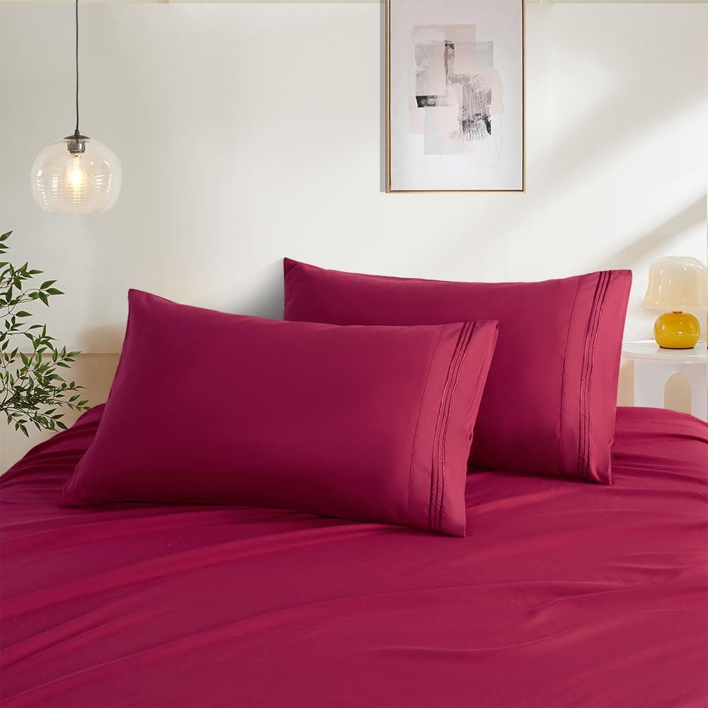 Purple Pillow Covers Set of 2，2 Pack Standard Size Pillow Cases，20"X26"