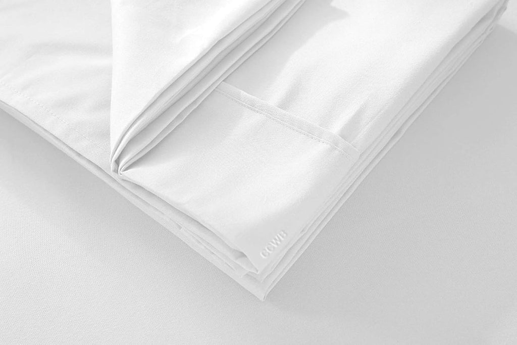 TBM Oversize Pillow Case White King Extra Large Fits Even The Fluffiest Pillows Including The Pancake Pillow Sleeve Style Extra Tall Pillowcase 100% Egyptian Cotton 600 Thread Count
