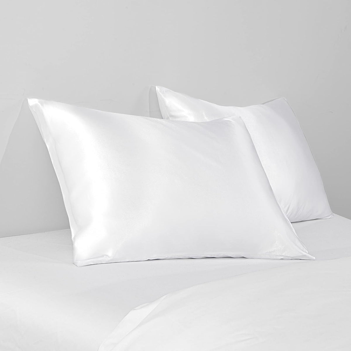 BEDSUM Standard Silk Satin Pillowcases - 2-Pack, 20x26, White
