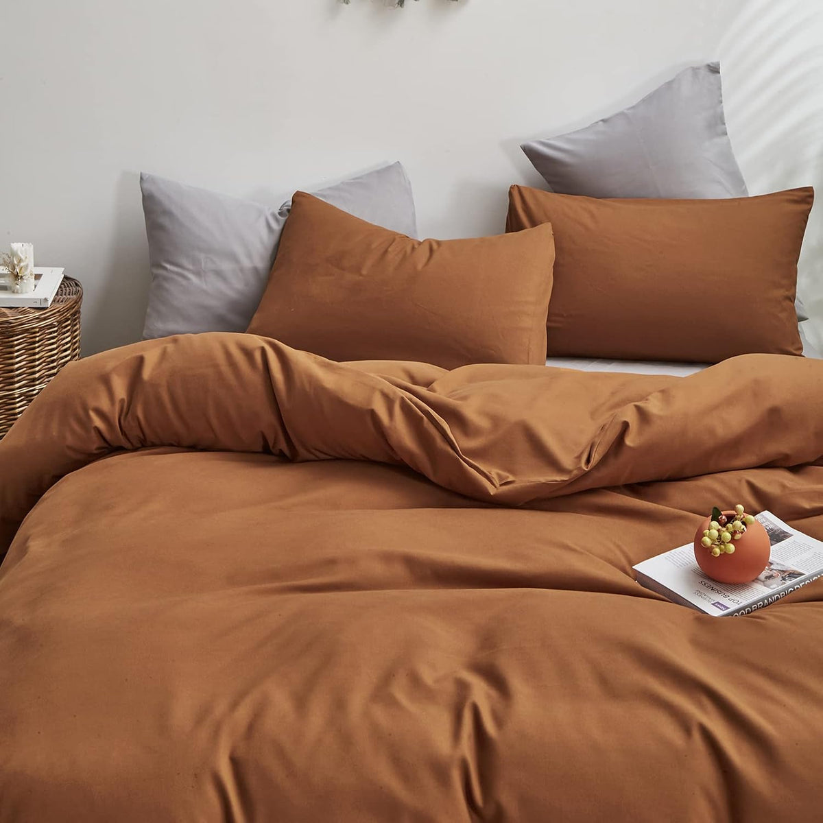 KAREVER Pumpkin Comforter Queen Pumpkin Color Bedding Set 3 Pieces Cinnamon Comforter Sets 1 Queen Comforter (90x90 inches) with 2 Pillowcases (20x26 inches)