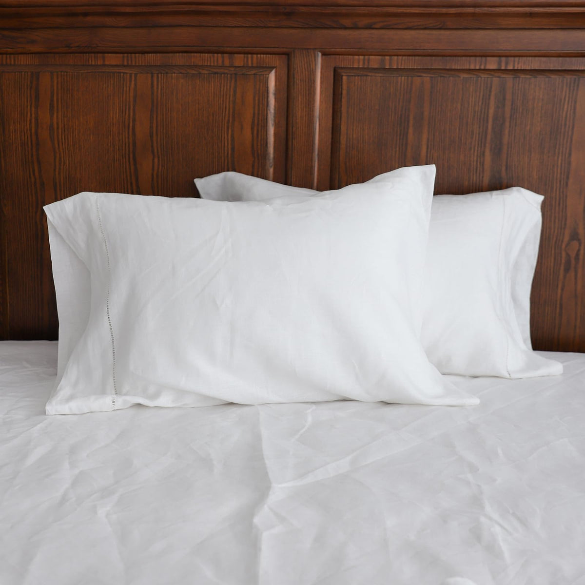 Simple&Opulence 100% French Linen Pillowcase Queen Size-Set of 2- Washed Solid Color Pillow Cases Embroidered -Soft and Durable (Linen, 20''x30'')