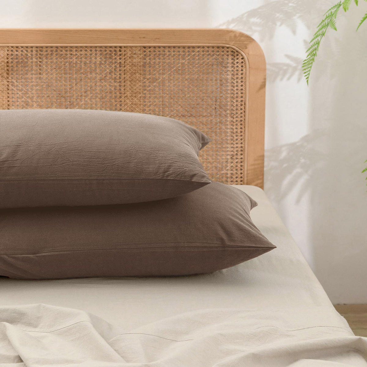 BESTOUCH Washed Cotton Pillowcases Linen Feel Olive Green Body