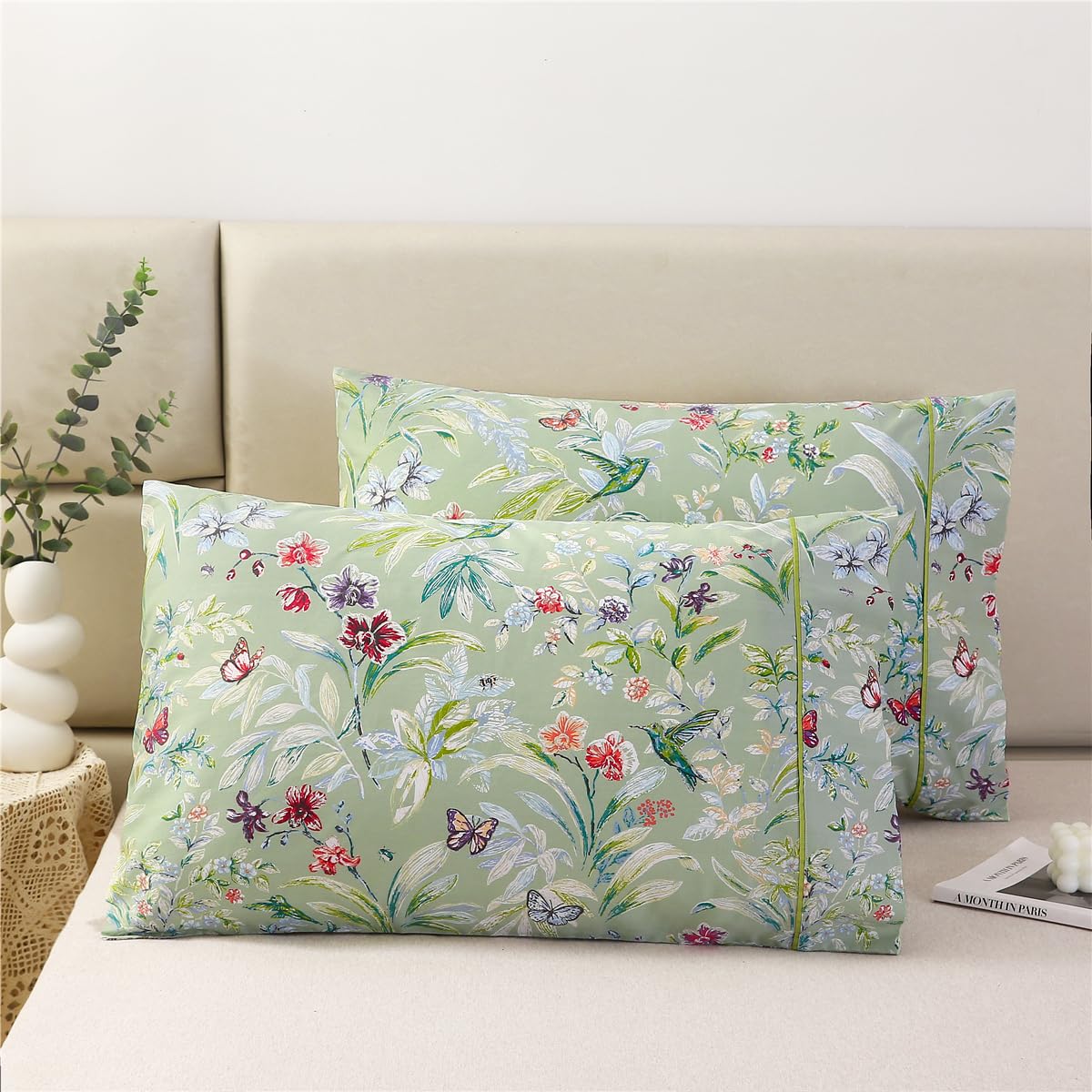 URBONUR 100% Cotton Pillowcases Set of 2 Standard Size Floral Printed Butterfly Pillow Cases Soft Breathable Cooling Pillowcase Decorative Pillow Cover (Standard, 20x26 Inches, Green Flowers)