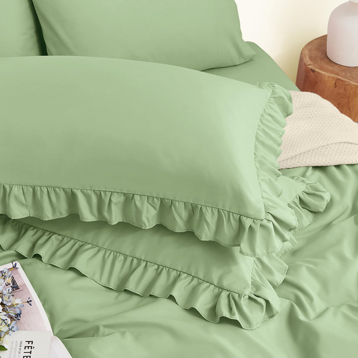 Horbaunal 2 Pack White Ruffle Pillowcases Standard Size, 20" x 26"
