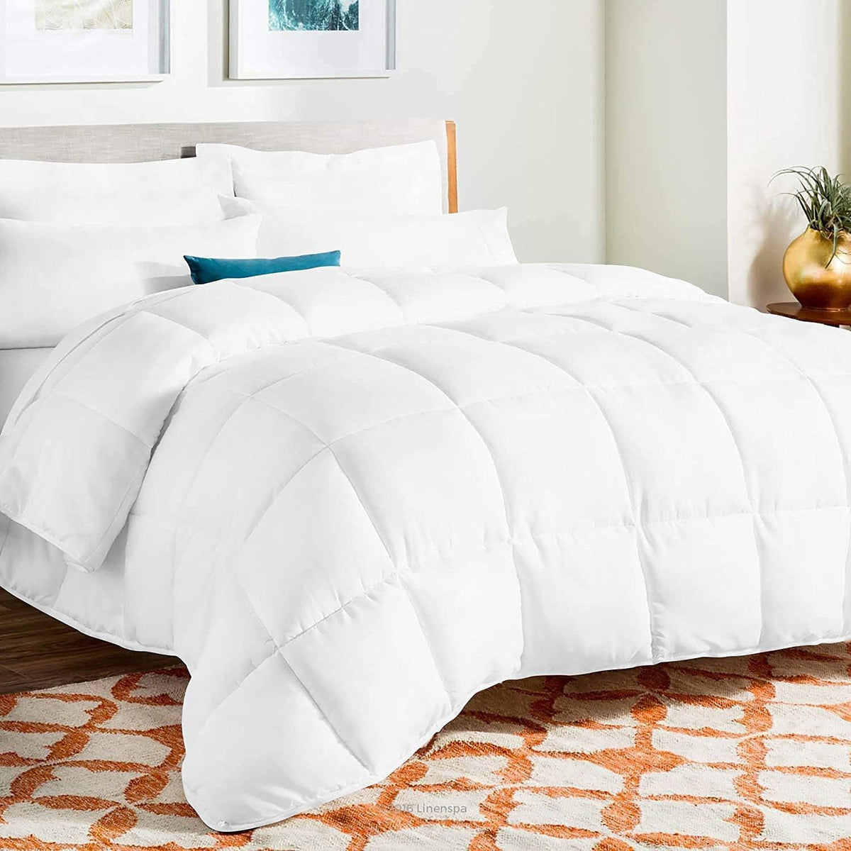King Size 8 Piece Bed in a Bag - 500GSM Comforter Set with 18 inch Deep Fitted, Flat, Bed Skirt, Pillowcases & Shams, 600 Thread Count, Egyptian Cotton, Beige