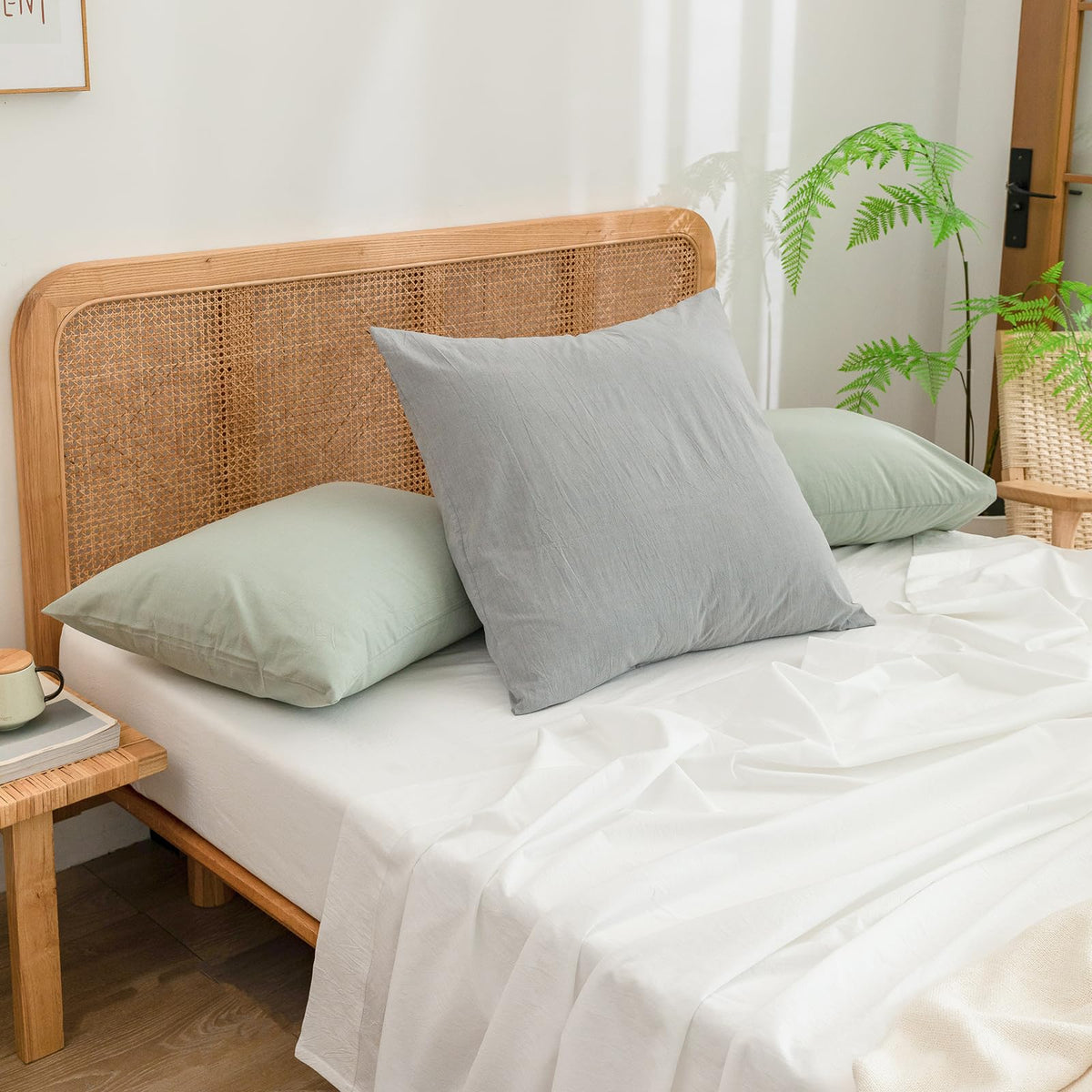 BESTOUCH Washed Cotton Pillowcases Linen Feel Olive Green Body