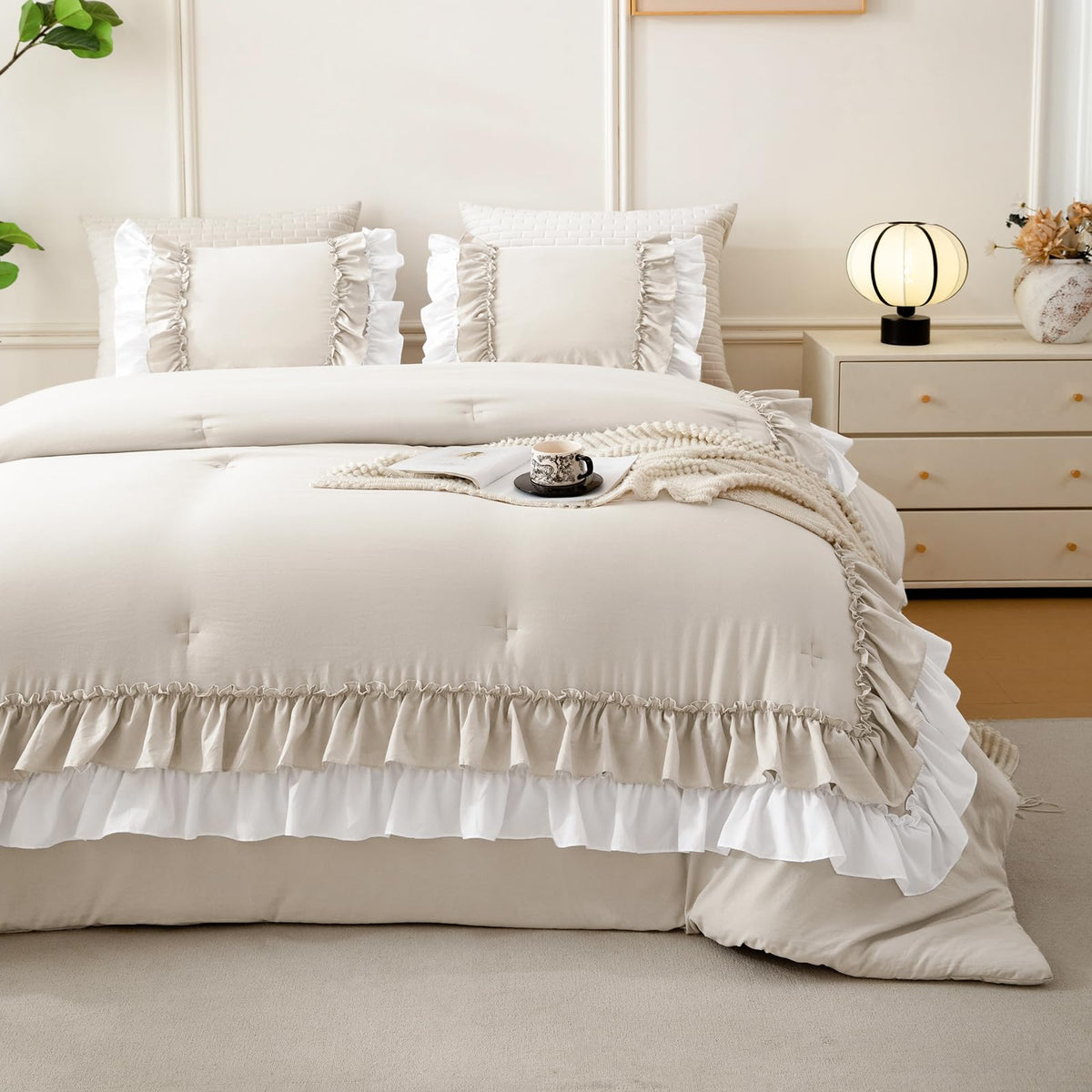 QSH Queen's House Light Blue Farmhouse Ruffled King Size Comforter Set,Lightweight Microfiber Inner Fill Fluffy Boho Chic Bedding Comforter,Ultra Soft Microfiber Inner Fill Bedding