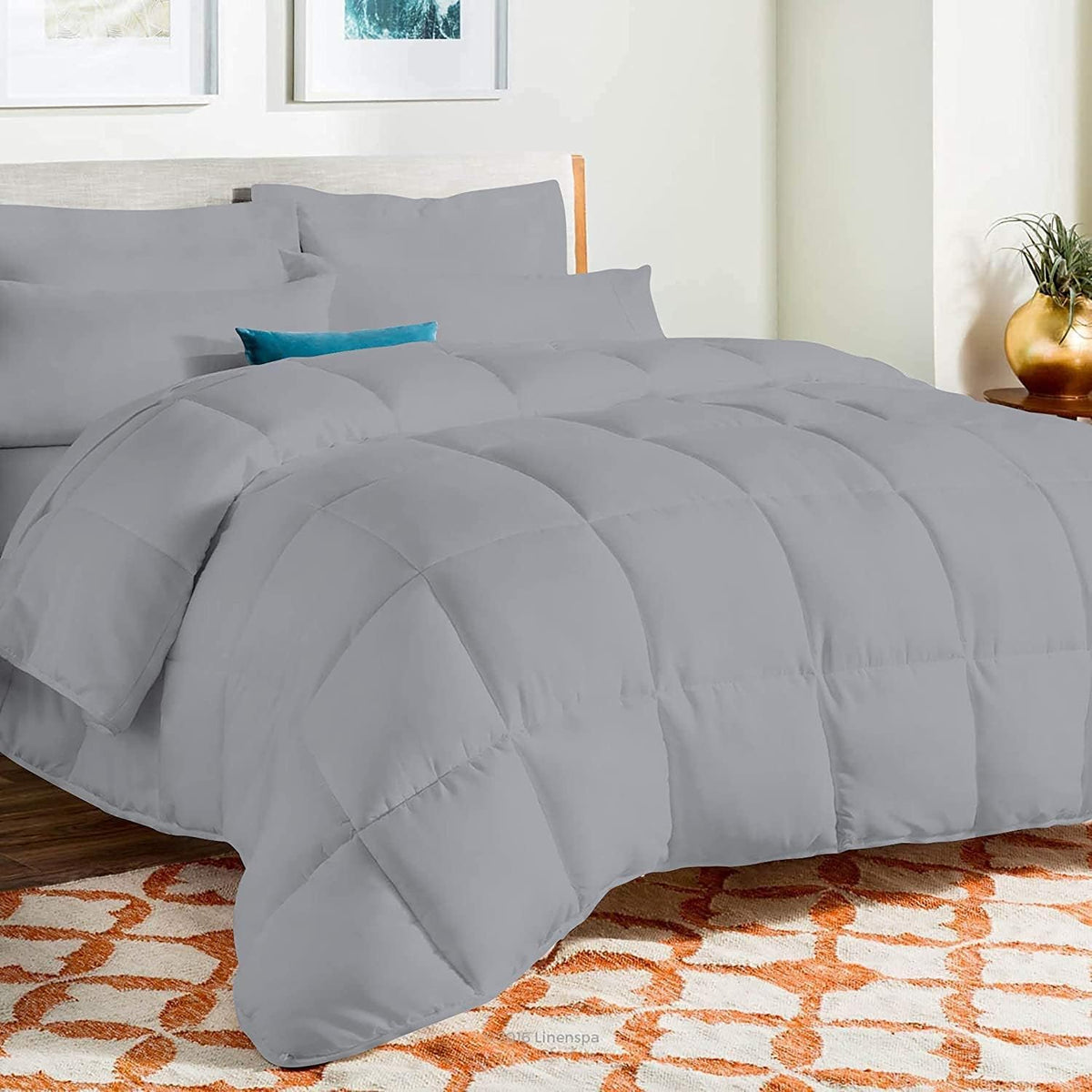 King Size 8 Piece Bed in a Bag - 500GSM Comforter Set with 18 inch Deep Fitted, Flat, Bed Skirt, Pillowcases & Shams, 600 Thread Count, Egyptian Cotton, Beige