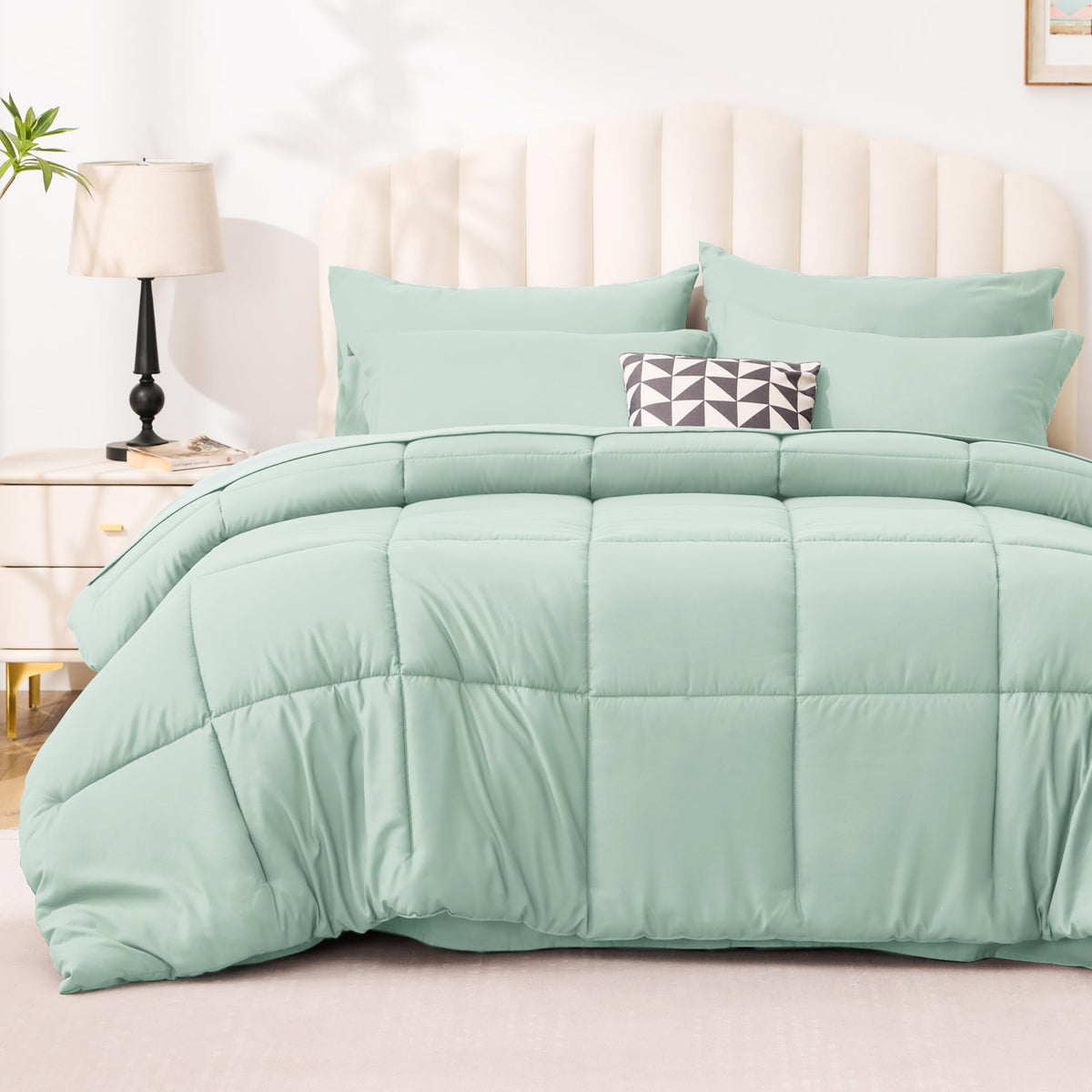 Love's cabin Full Comforter Set Black, 7 Pieces Full Bed in a Bag, All Season Bedding Sets with 1 Comforter, 1 Flat Sheet, 1 Fitted Sheet, 2 Pillowcase and 2 Pillow Sham