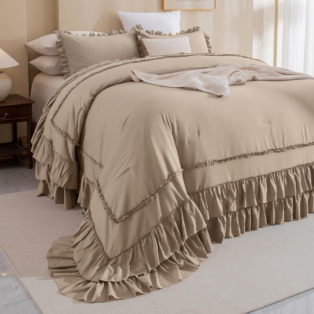 QSH Queen's House Light Blue Farmhouse Ruffled King Size Comforter Set,Lightweight Microfiber Inner Fill Fluffy Boho Chic Bedding Comforter,Ultra Soft Microfiber Inner Fill Bedding