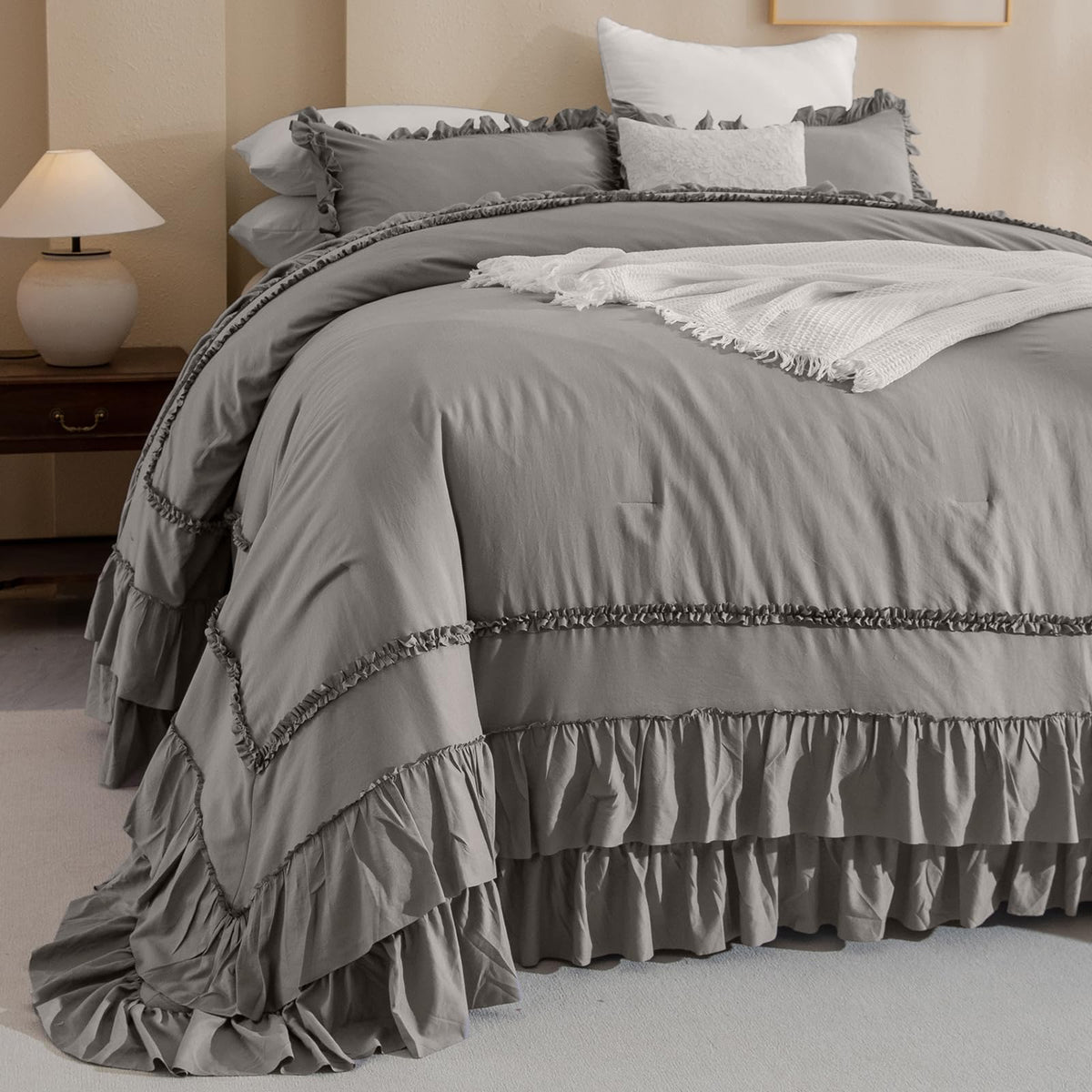 Masaca Ruffled Comforter Set Queen,Farmhouse Shabby Boho Chic Bedding Wheat and White Ruffle Comforter Vintage Rustic French Country Elegant Bedding Set 3PCS
