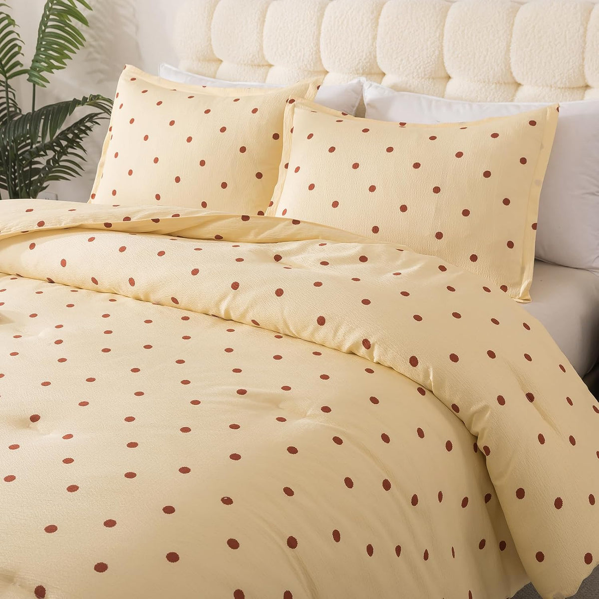 Caressma Yellow Full Comforter Set with Polka Dots 3 Pieces Bedding Set