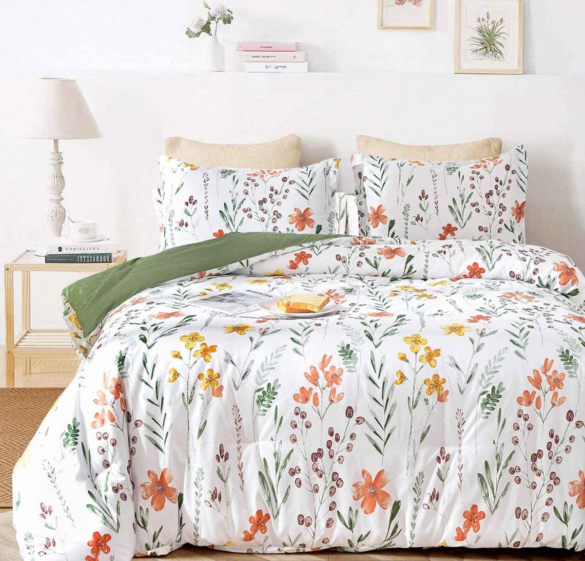 Faincy Floral King Size Comforter Set, Blue and White Flower Pattern Printed Reversible Alternative Bedding Sets - 104 x 90 3PC Soft Microfiber Duvet Farmhouse Vintage Bed in a Bag for Women