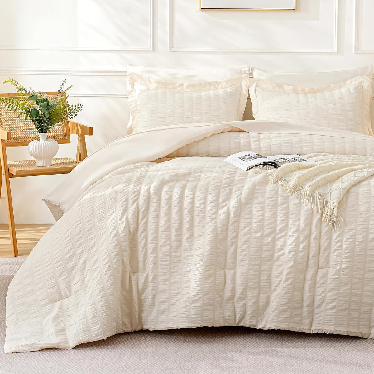 FreshCulture Twin Size Comforter Set Seersucker 5 Pieces, All Season Bedding Set Twin, Soft Bed in a Bag Comforter Set with Comforter, Flat Sheet, Fitted Sheet, Pillowcase and Pillow Sham, Cream