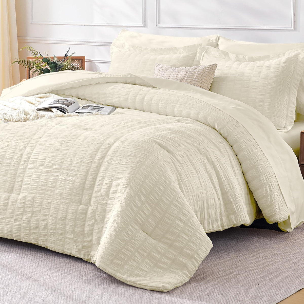 FreshCulture Twin Size Comforter Set Seersucker 5 Pieces, All Season Bedding Set Twin, Soft Bed in a Bag Comforter Set with Comforter, Flat Sheet, Fitted Sheet, Pillowcase and Pillow Sham, Cream