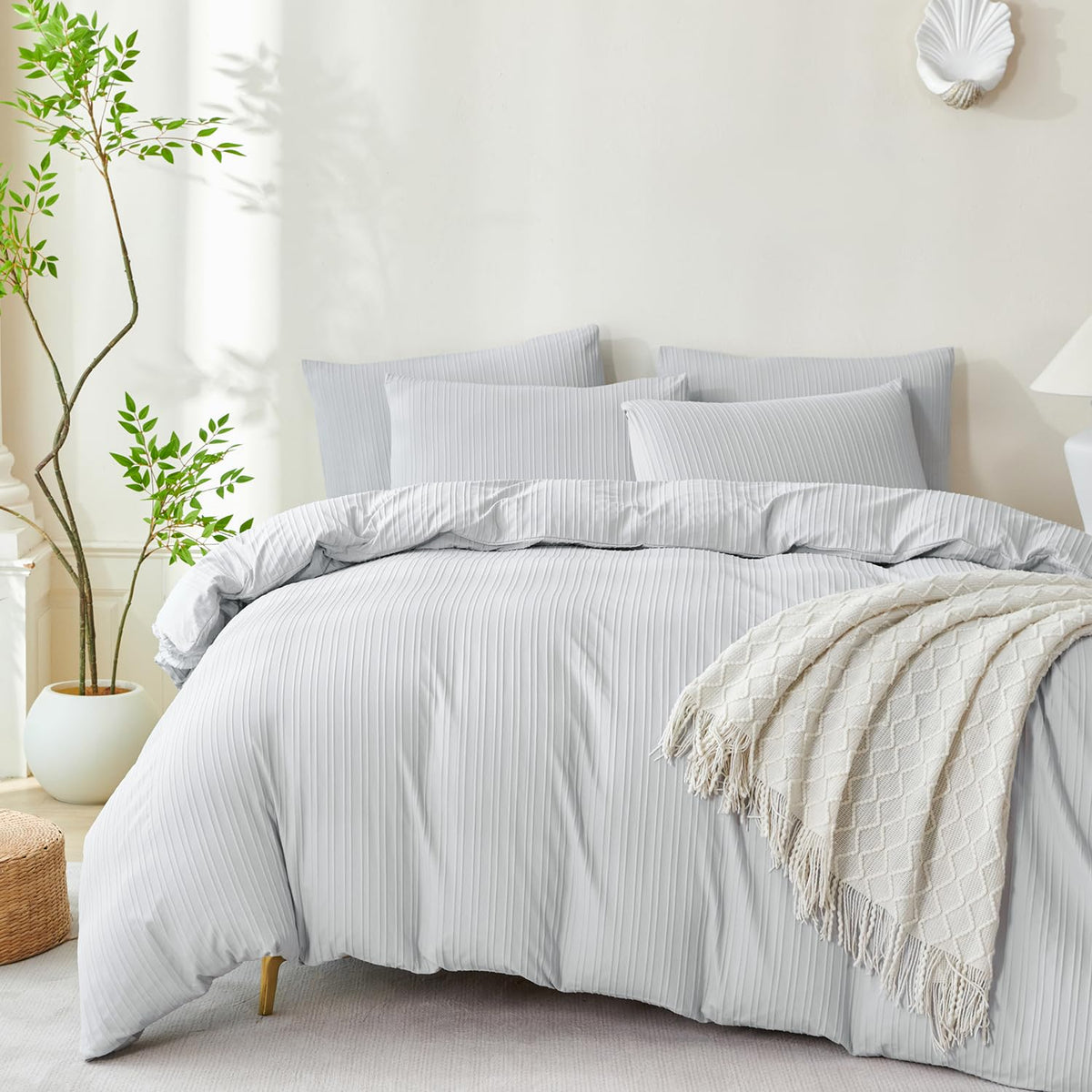 Sage Green Queen Size Comforter Set Striped 100% Soft Washed Microfiber Jacquard 3 Pieces Striped Bedding Sets Green White Comforter Queen for All Seasons and 2 Pillowcases Comfort Breathable