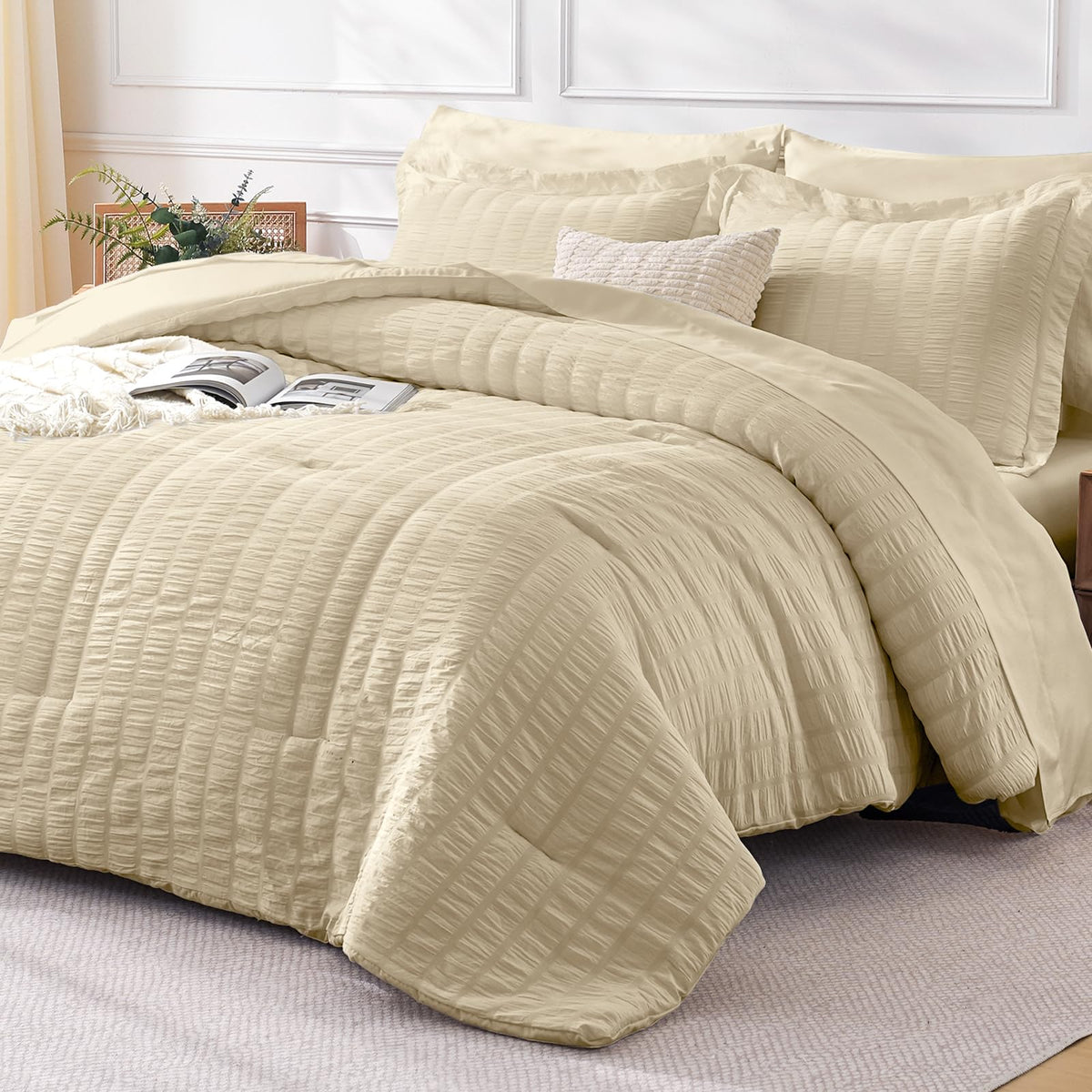 FreshCulture Twin Size Comforter Set Seersucker 5 Pieces, All Season Bedding Set Twin, Soft Bed in a Bag Comforter Set with Comforter, Flat Sheet, Fitted Sheet, Pillowcase and Pillow Sham, Cream
