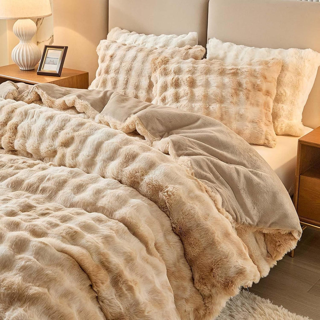 Full Faux Rabbit Fur Comforter Set - 3 Pieces Fluffy Bedding Set Ultra Soft Warm Shaggy Winter Flannel Bed Set, Luxury Skin Friendly Sherpa Comforter Set & Pillow for Thanksgiving Tie Dye Coffee