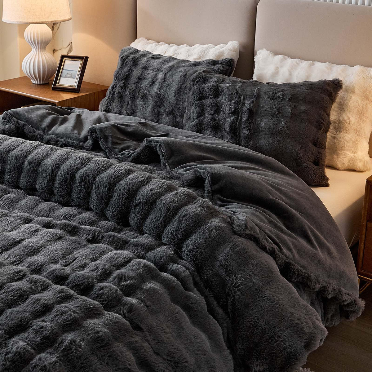 Full Faux Rabbit Fur Comforter Set - 3 Pieces Fluffy Bedding Set Ultra Soft Warm Shaggy Winter Flannel Bed Set, Luxury Skin Friendly Sherpa Comforter Set & Pillow for Thanksgiving Tie Dye Coffee