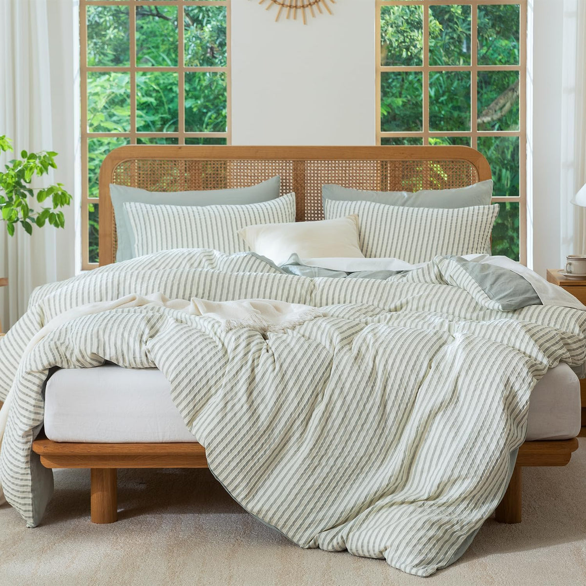 Sage Green Queen Size Comforter Set Striped 100% Soft Washed Microfiber Jacquard 3 Pieces Striped Bedding Sets Green White Comforter Queen for All Seasons and 2 Pillowcases Comfort Breathable