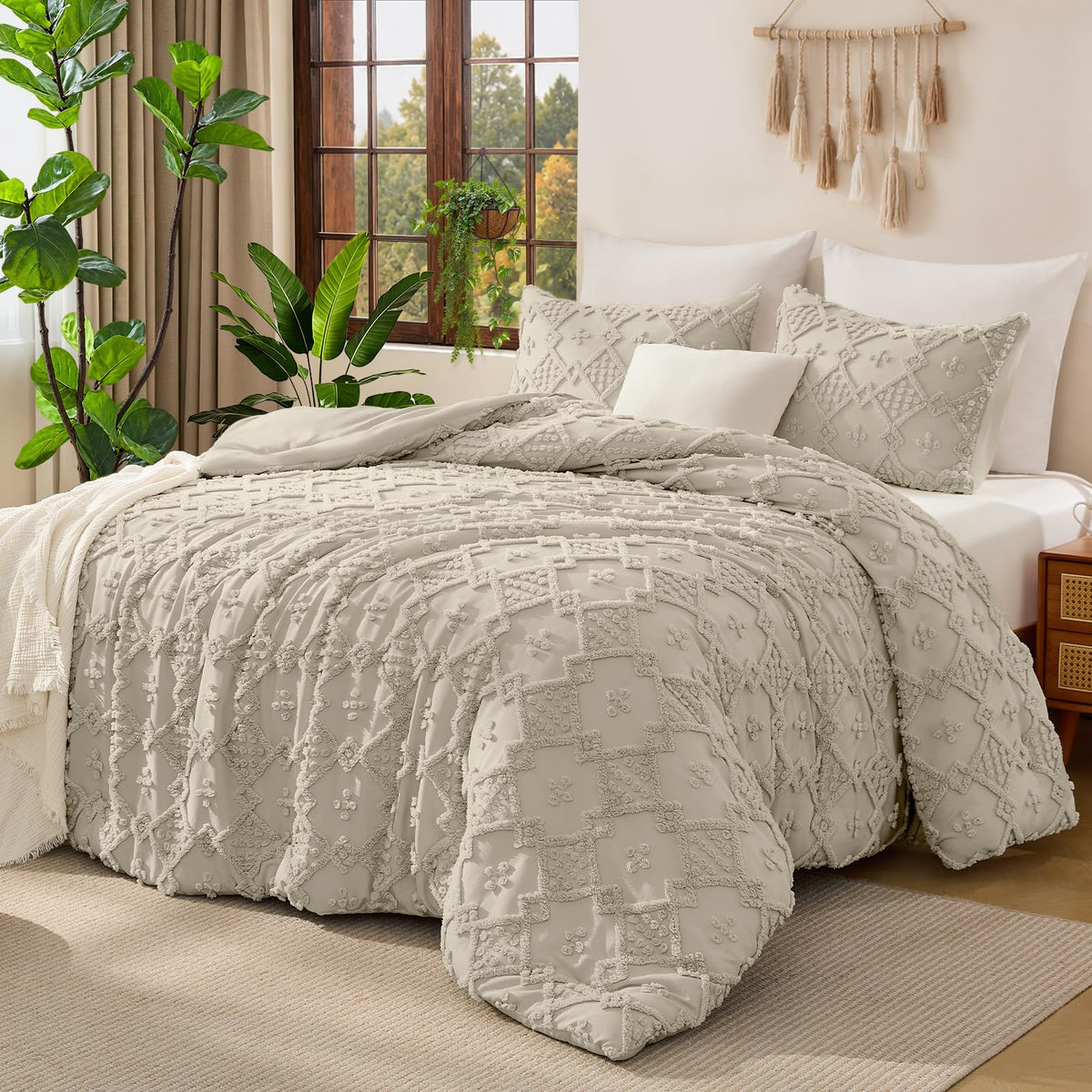 Tufted Boho Comforter Set, 3 Pieces Pink Boho King Bedding Set