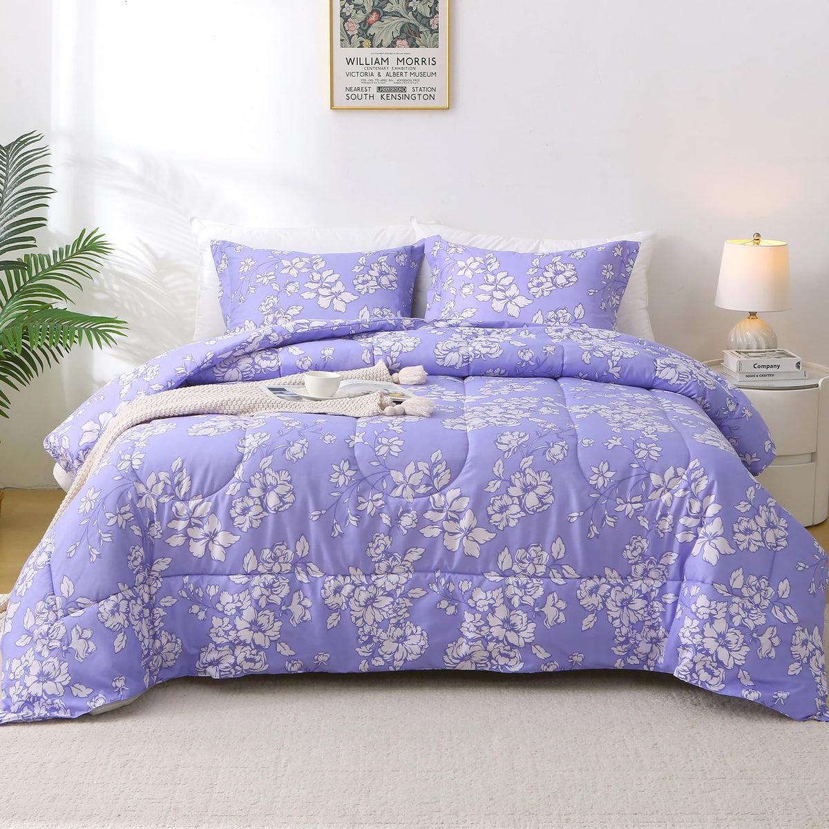 Mooreeke Floral Queen Size Comforter Sets, Lightweight Purple Lavender Botanical Printed Bedding for All Seasons, 3-Piece Vintage Bed in a Bag with Fluffy Quilted Reversible Comforter & 2 Pillow Shams