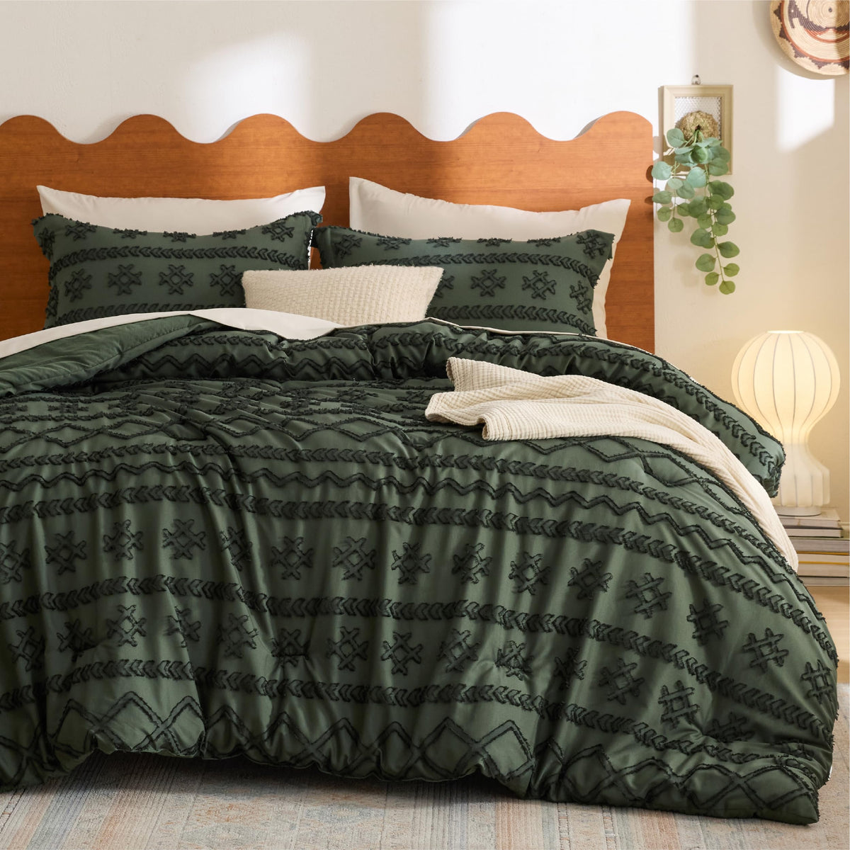 Bedsure Boho Tufted Beige Comforter Set, Oversized King