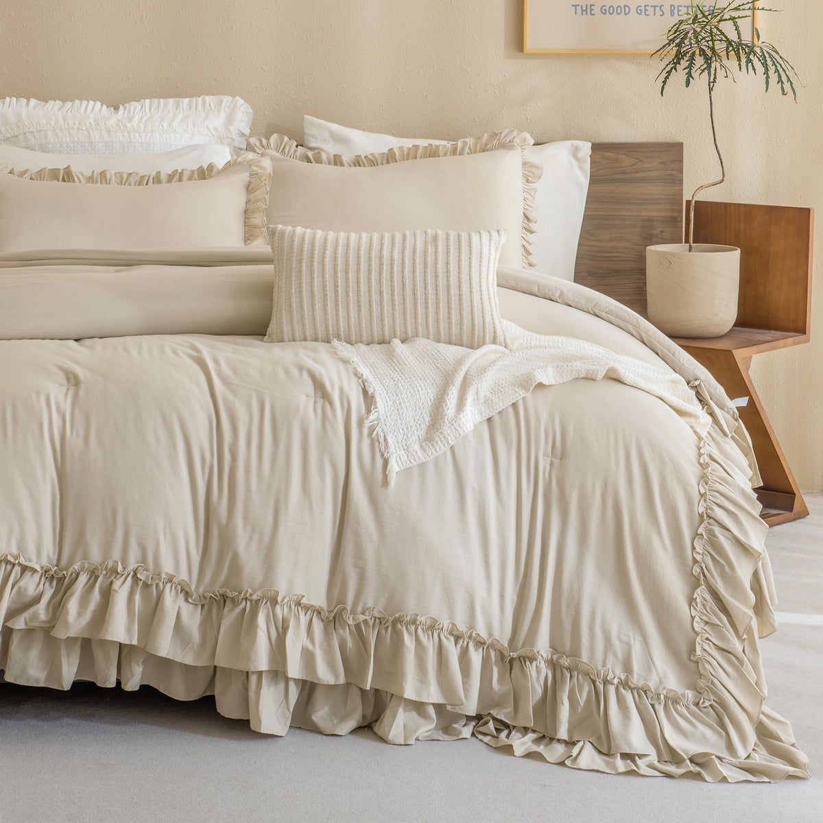 QSH Queen's House Light Blue Farmhouse Ruffled King Size Comforter Set,Lightweight Microfiber Inner Fill Fluffy Boho Chic Bedding Comforter,Ultra Soft Microfiber Inner Fill Bedding