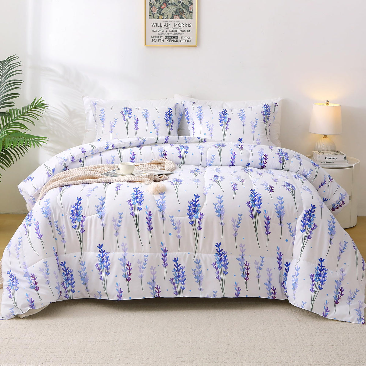 Mooreeke Floral Queen Size Comforter Sets, Lightweight Purple Lavender Botanical Printed Bedding for All Seasons, 3-Piece Vintage Bed in a Bag with Fluffy Quilted Reversible Comforter & 2 Pillow Shams