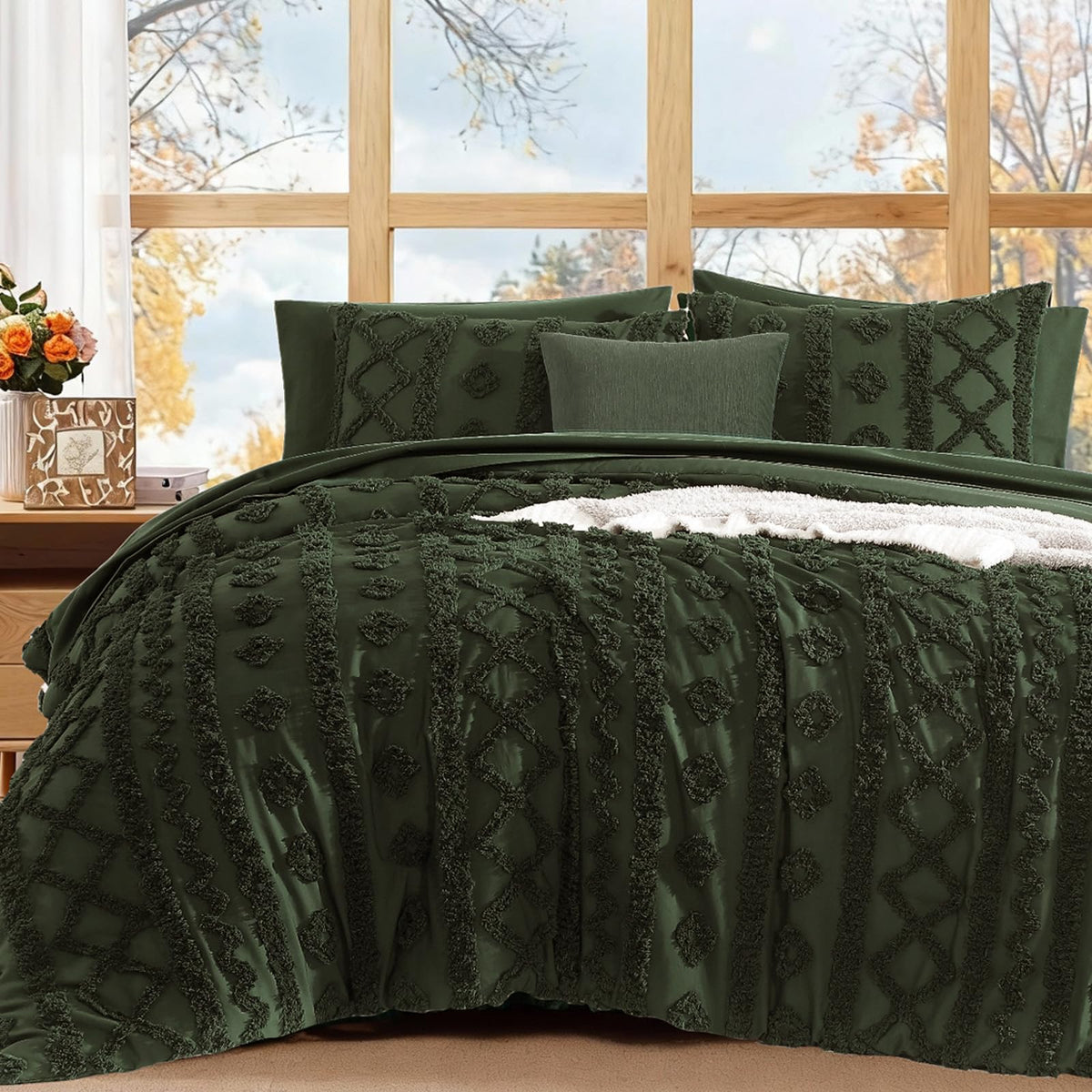 Queen Size Comforter Set- 7 Pieces Tufted Bed in a Bag Queen Bedding Sets