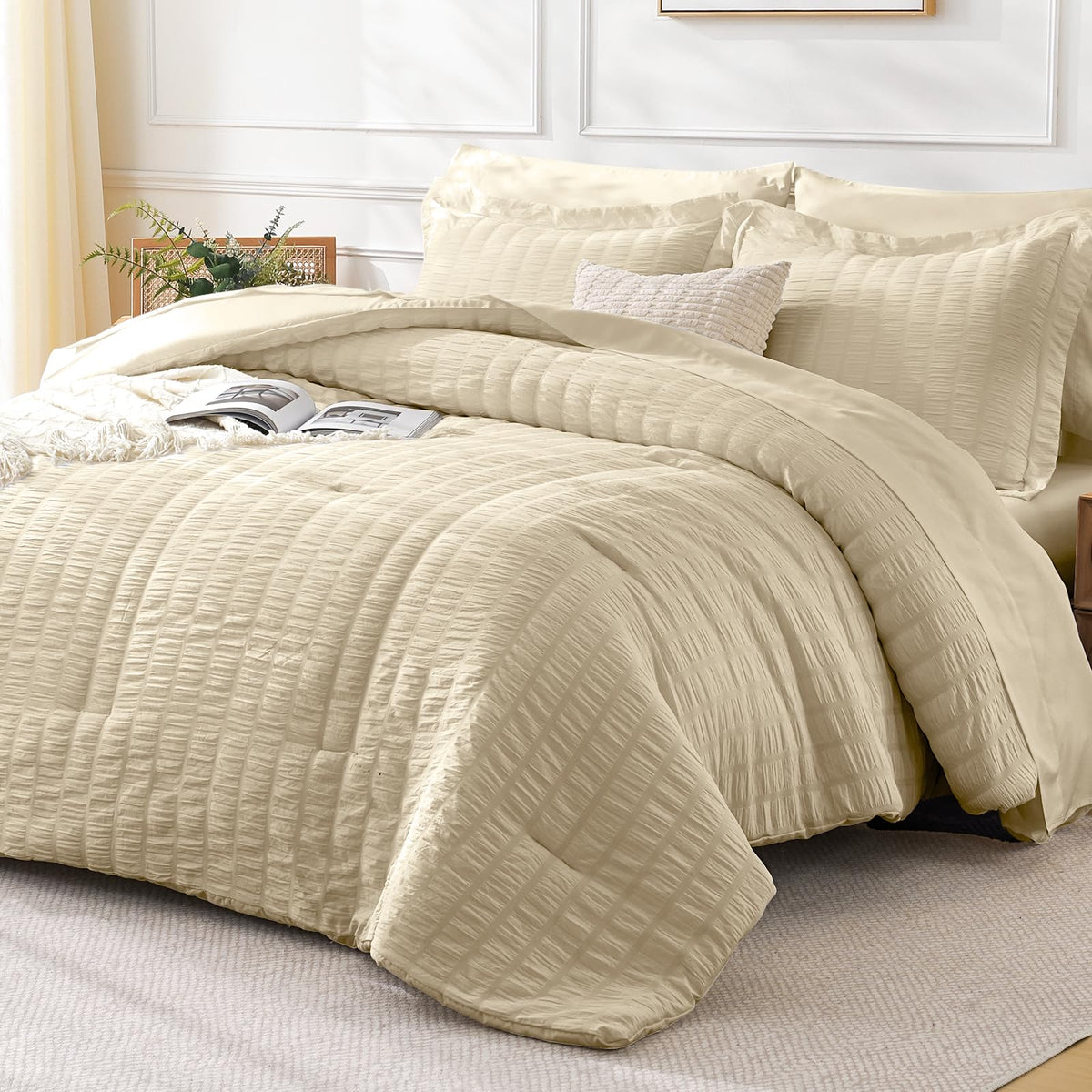 FreshCulture Twin Size Comforter Set Seersucker 5 Pieces, All Season Bedding Set Twin, Soft Bed in a Bag Comforter Set with Comforter, Flat Sheet, Fitted Sheet, Pillowcase and Pillow Sham, Cream