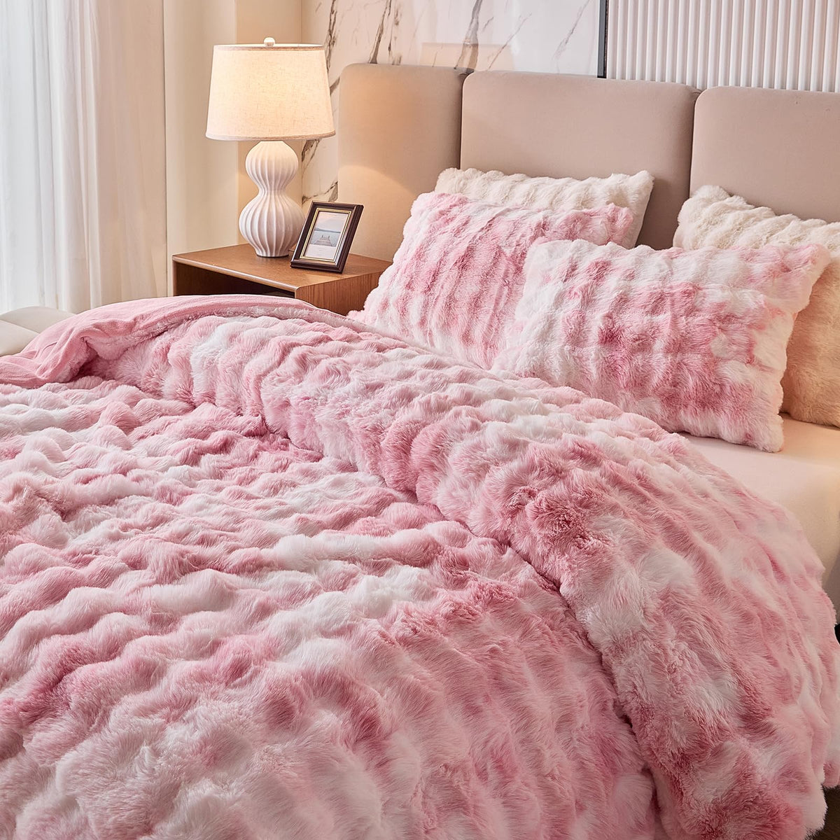 Full Faux Rabbit Fur Comforter Set - 3 Pieces Fluffy Bedding Set Ultra Soft Warm Shaggy Winter Flannel Bed Set, Luxury Skin Friendly Sherpa Comforter Set & Pillow for Thanksgiving Tie Dye Coffee