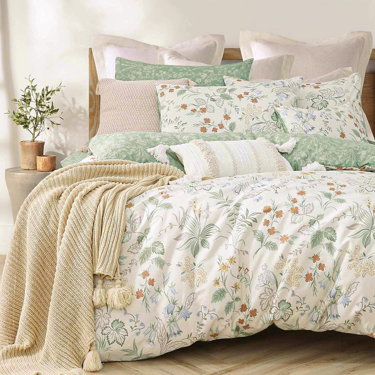 ALEISSEL Natural Cotton 3pcs Floral Comforter Sets King Size-Yellow Comforter with Pink & Yellow Flowers and Blue & Green Leaves on White, Reversible Lightweight Bedding Sets(King 104"×90")