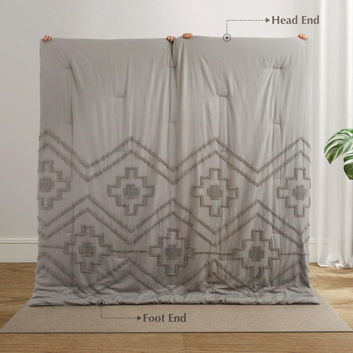 Oli Anderson Tufted Boho Queen Comforter Set, Grey, 3 Pieces