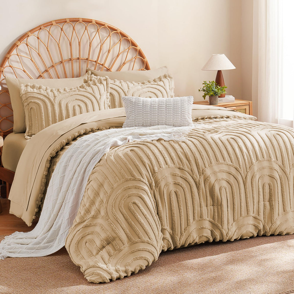 MR&HM Queen Comforter Set 7 Pieces, Fluffy Tufted Boho Beddding Set Beige