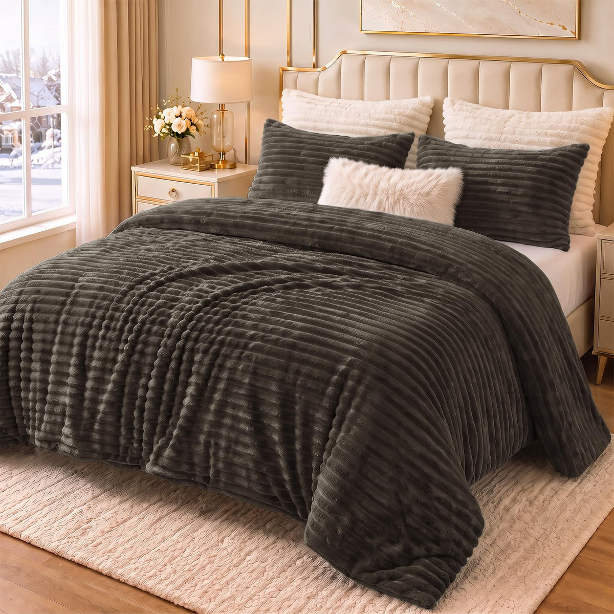CozyLux Fleece Queen Comforter Set, 3 Piece Winter Warm Black Bedding