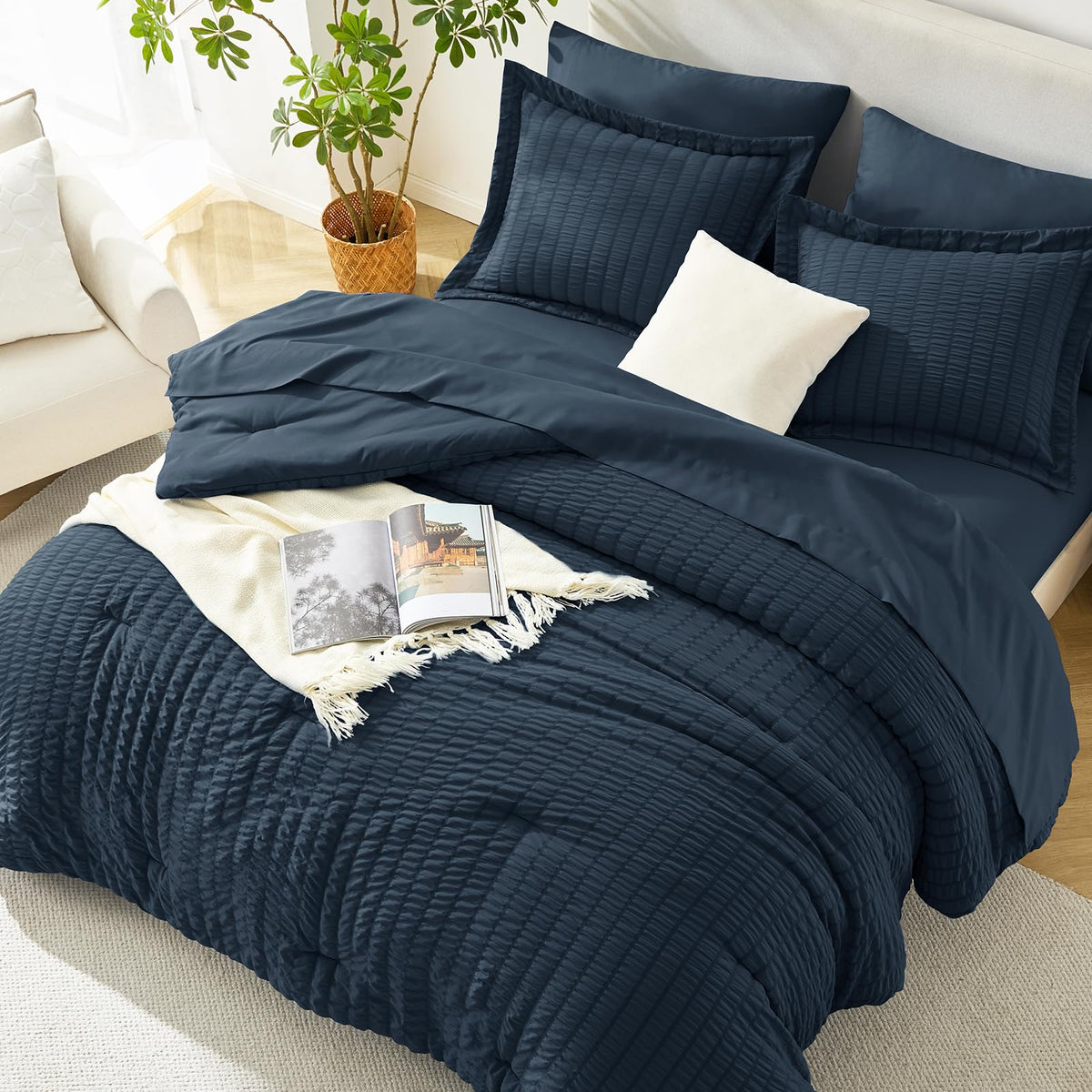 HIMEET King Comforter Set, 7-Piece Seersucker Bed in a Bag, Beige
