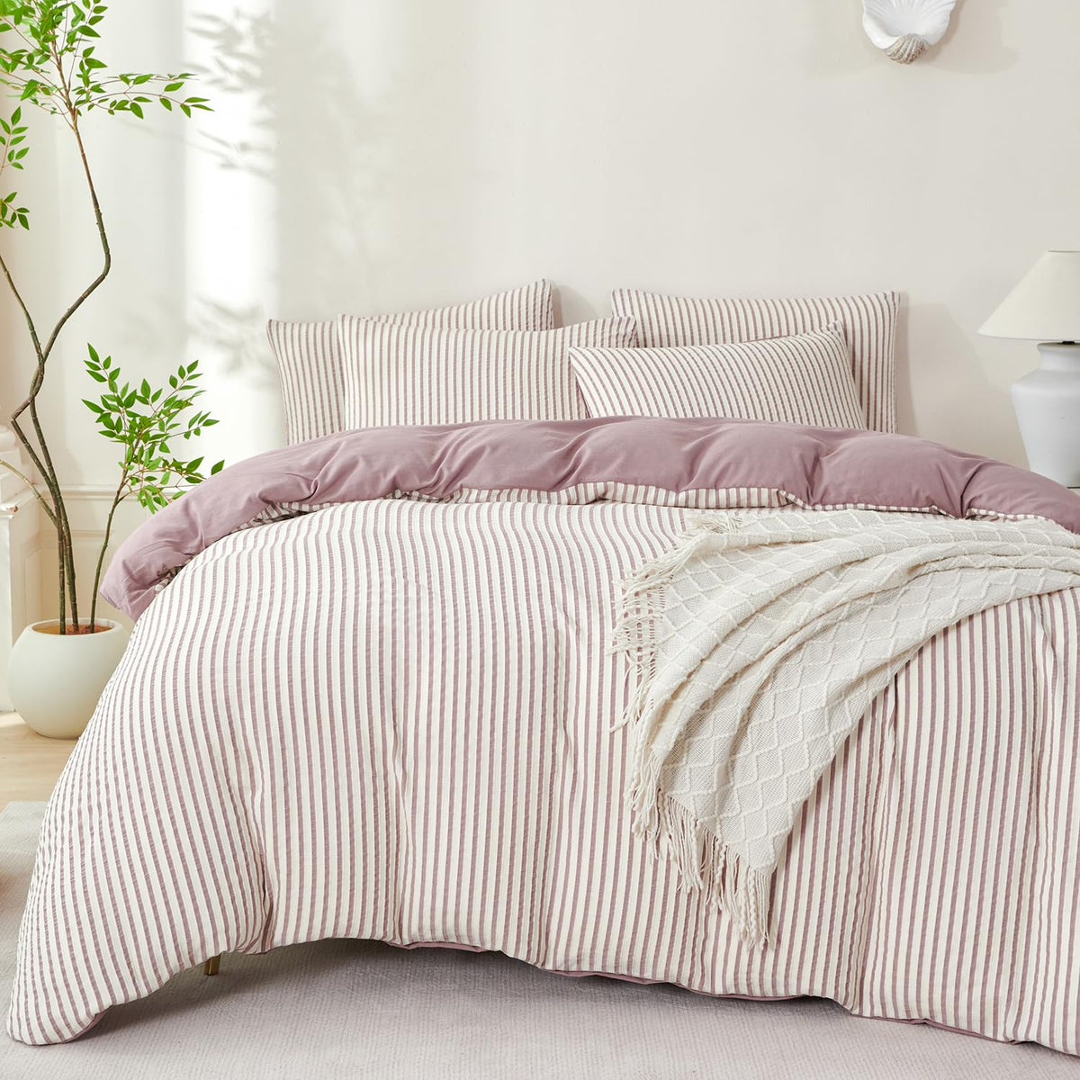 Sage Green Queen Size Comforter Set Striped 100% Soft Washed Microfiber Jacquard 3 Pieces Striped Bedding Sets Green White Comforter Queen for All Seasons and 2 Pillowcases Comfort Breathable