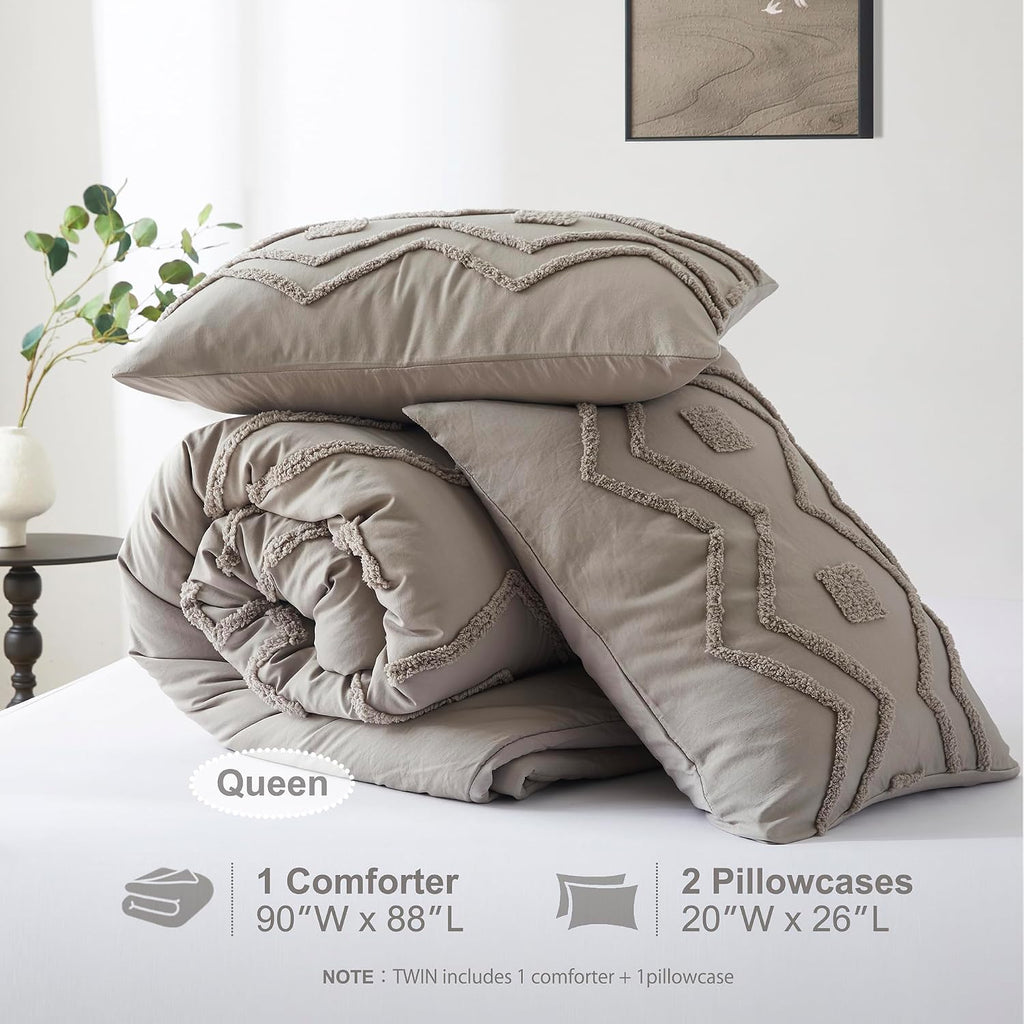 Oli Anderson Tufted Boho Queen Comforter Set, Grey, 3 Pieces