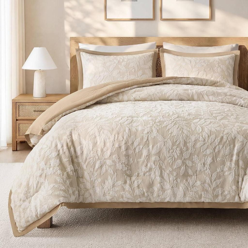 Harbor House Cotton-Blend Botanical Comforter Set, Beige, Queen