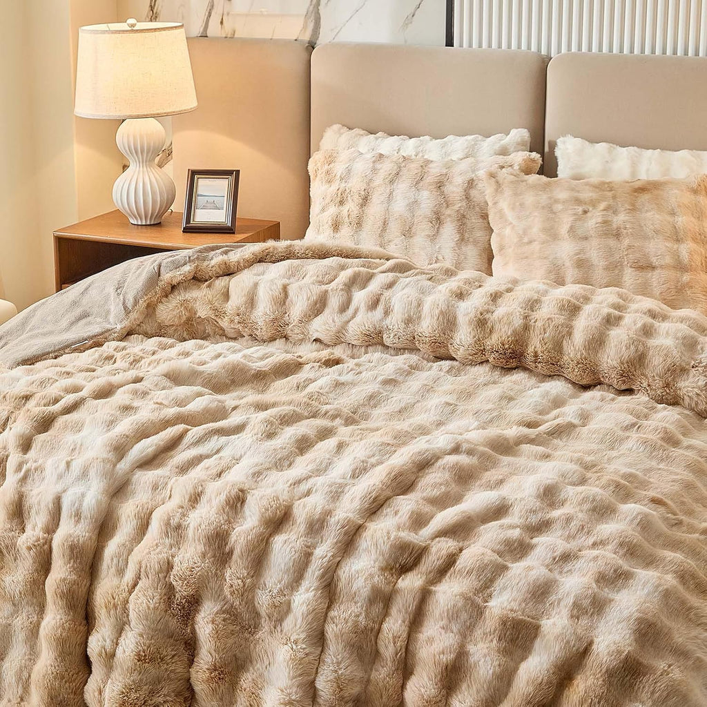 Full Faux Rabbit Fur Comforter Set - 3 Pieces Fluffy Bedding Set Ultra Soft Warm Shaggy Winter Flannel Bed Set, Luxury Skin Friendly Sherpa Comforter Set & Pillow for Thanksgiving Tie Dye Coffee