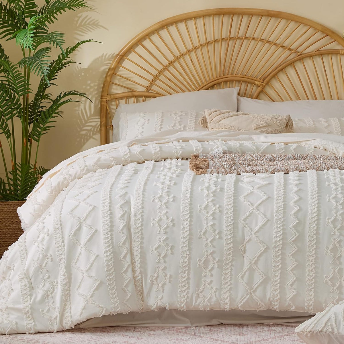 BEDELITE Queen Comforter Set 7 Pieces,Boho Bed in a Bag,Cream White