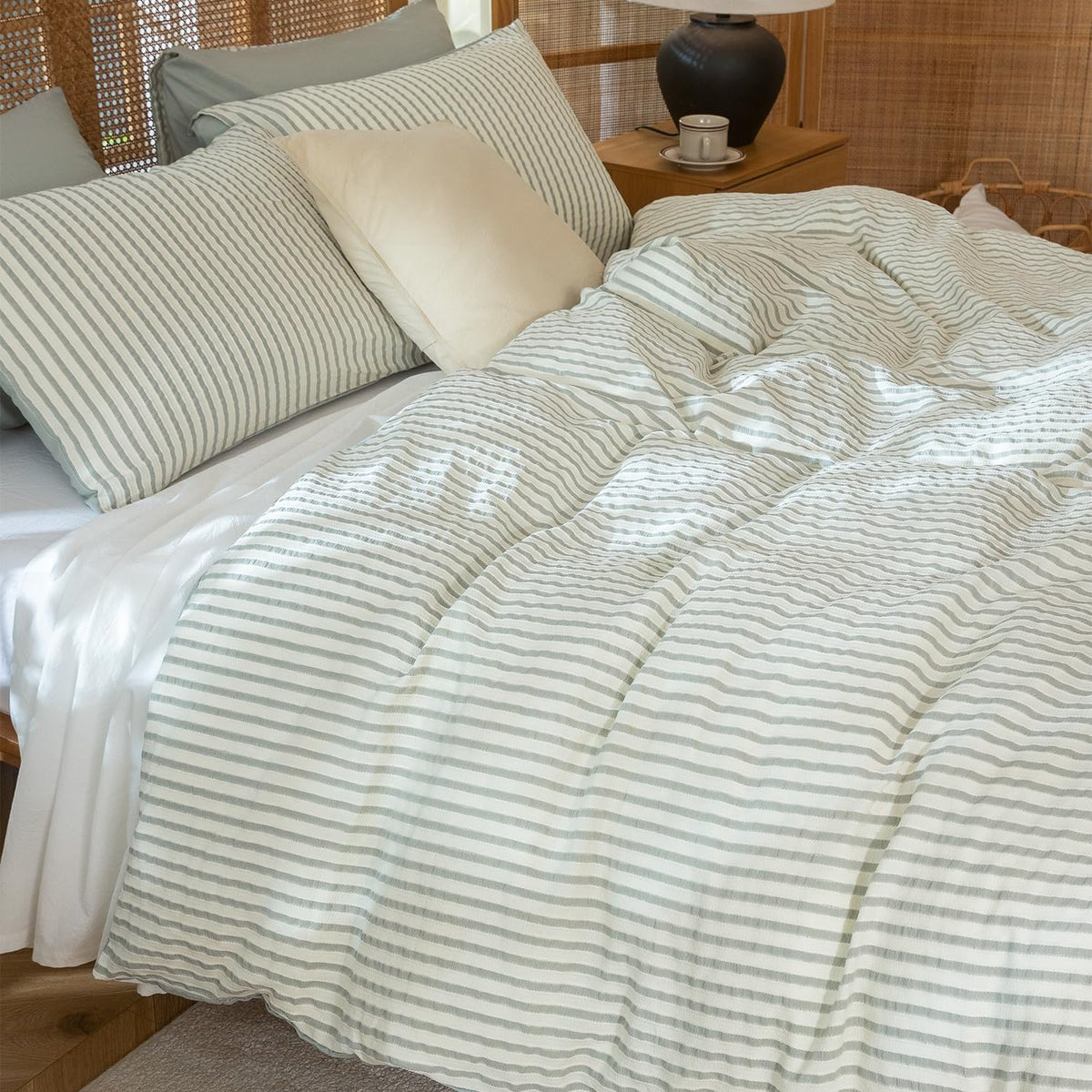Sage Green Queen Size Comforter Set Striped 100% Soft Washed Microfiber Jacquard 3 Pieces Striped Bedding Sets Green White Comforter Queen for All Seasons and 2 Pillowcases Comfort Breathable