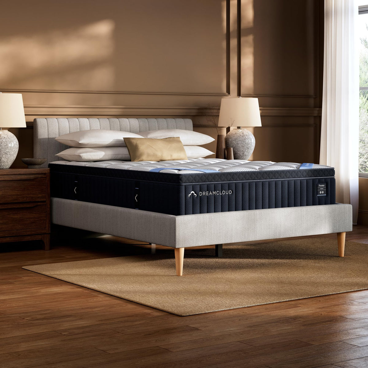 DreamCloud Luxe 14" Queen Mattress, Hybrid Memory Foam, Medium Feel
