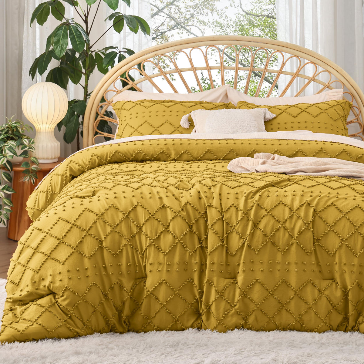 Bedsure Boho Tufted Beige Comforter Set, Oversized King