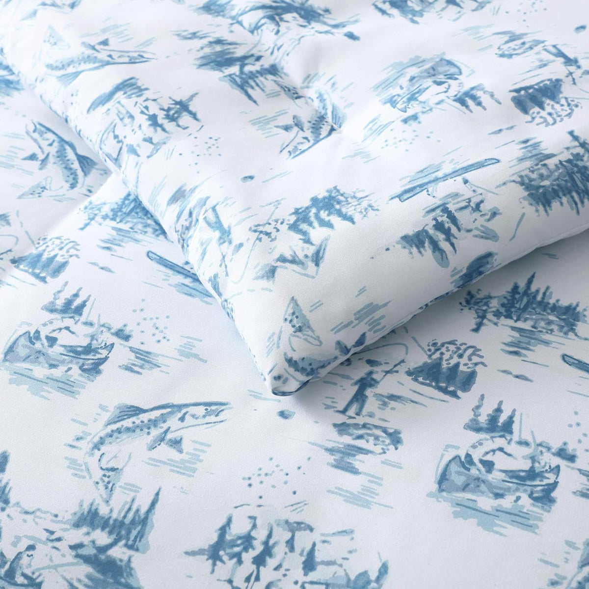 Eddie Bauer - Queen Size Comforter Set with Matching Shams