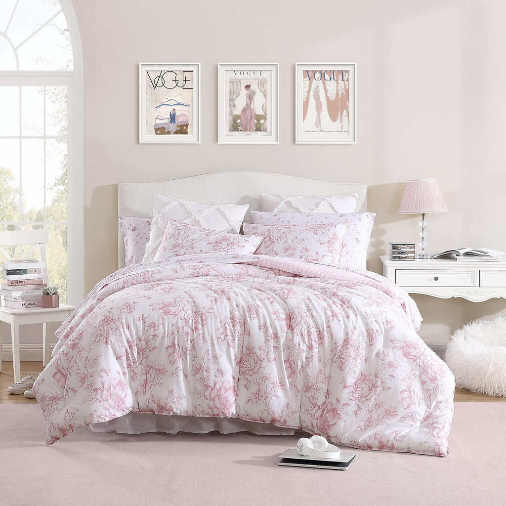 Laura Ashley - Queen Size Comforter Set with Matching Shams