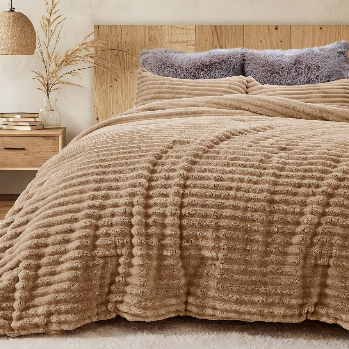 Sasttie Fluffy Queen Comforter Set, 3 PC Soft Fleece Bedding, Cream White