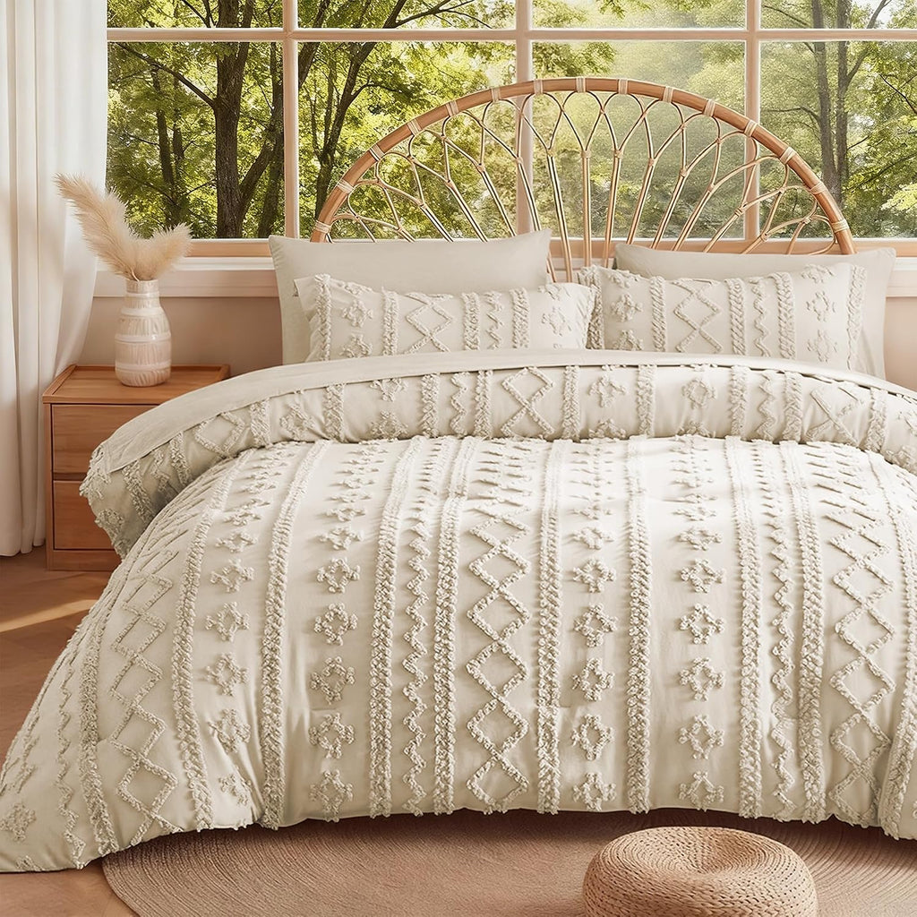 MR&HM Queen Comforter Set 7 Pieces, Fluffy Tufted Boho Beddding Set Beige