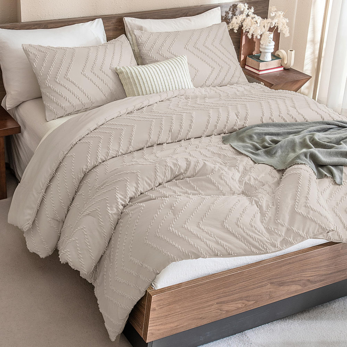 Andency Queen Comforter Set Beige, 3 Pieces Comforters Queen Size Bed Set